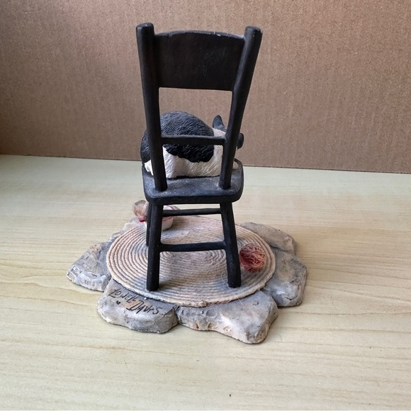 Lowell Davis Schmid signed Scotland Cat in Rocking Chair Figurine & Mice 1983 - Picture 8 of 13